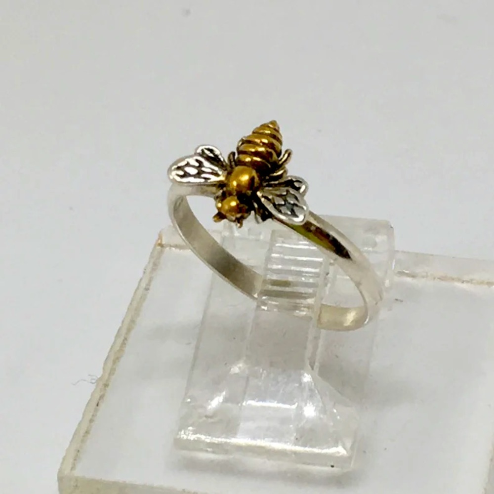 Handmade USA Bee Ring - SIZE 6 - 925 Sterling Silver
